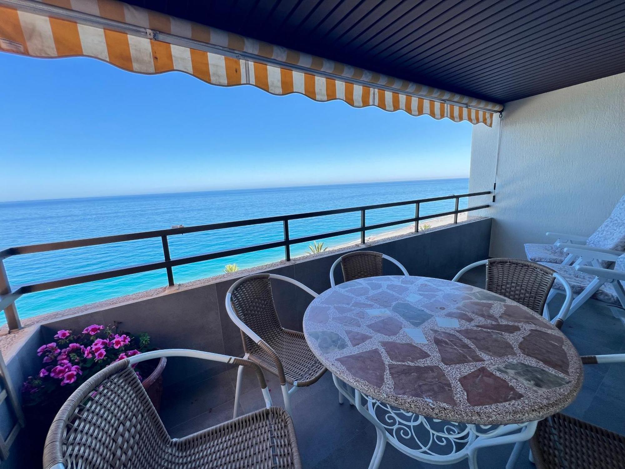 Pushe Playa Velilla Beach & Tradition 3 Almuñécar Екстериор снимка