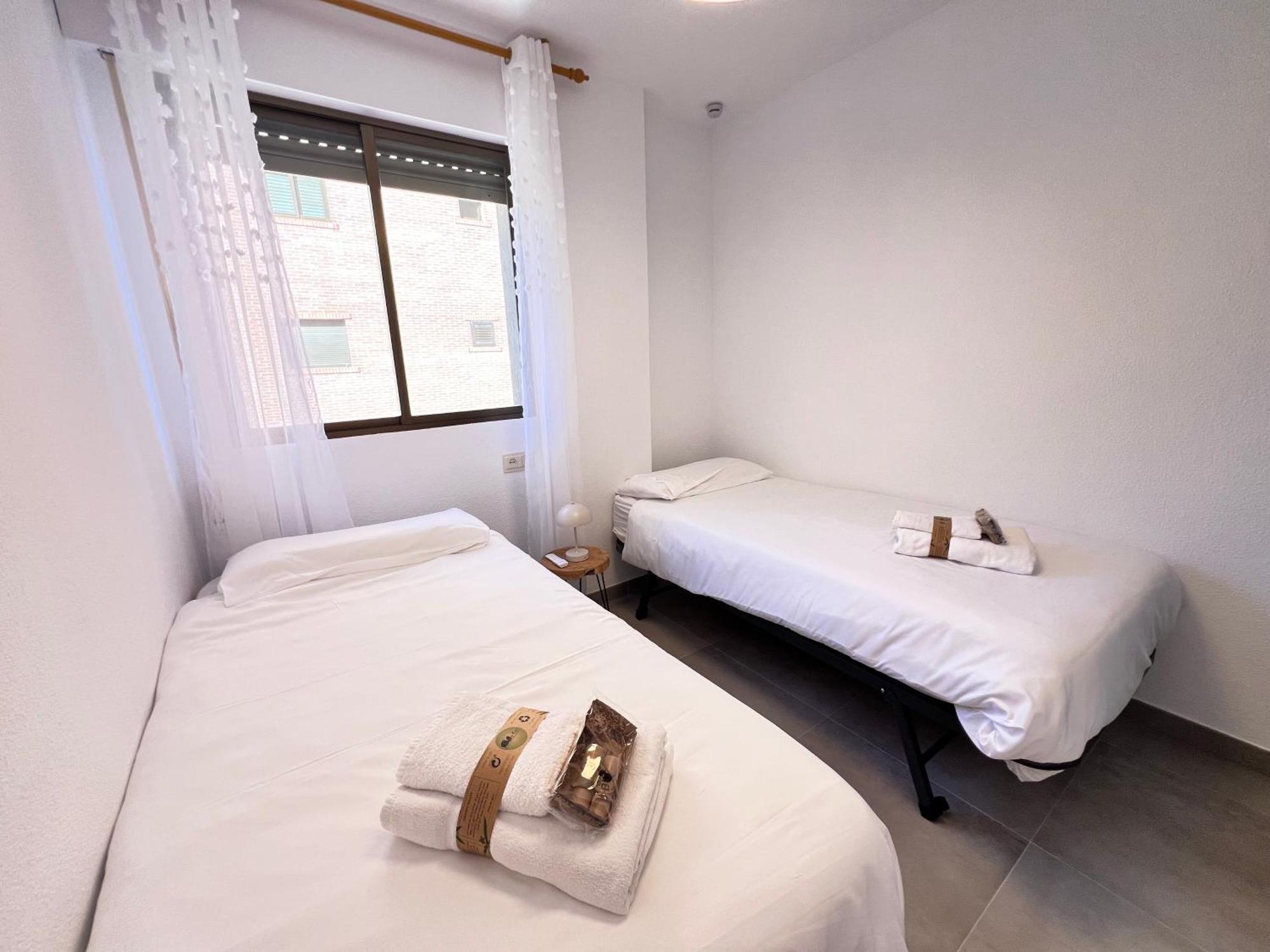 Pushe Playa Velilla Beach & Tradition 3 Almuñécar Екстериор снимка
